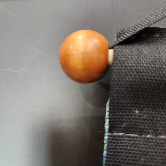 WOLVES WALL TAPESTRY - Picture 8 of 8